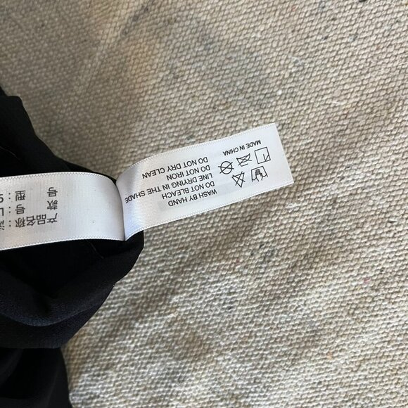 Delimira Woman's Plus-Size Black Modest Summer One-Piece Swimsuit Sz 26 - Picture 9 of 12